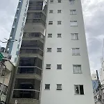 Amplo Apartamento Perto Da Praia Centro Balneario Camboriu Sc