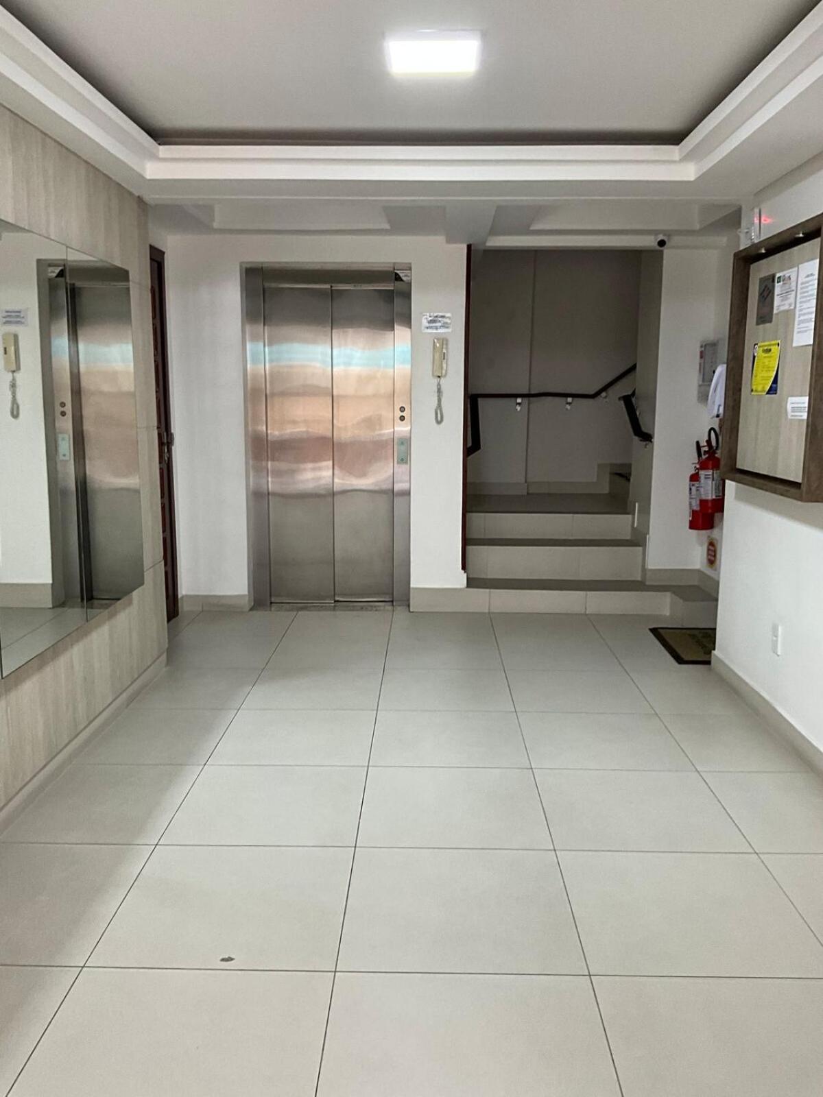 Amplo Perto Da Centro Sc Apartamento