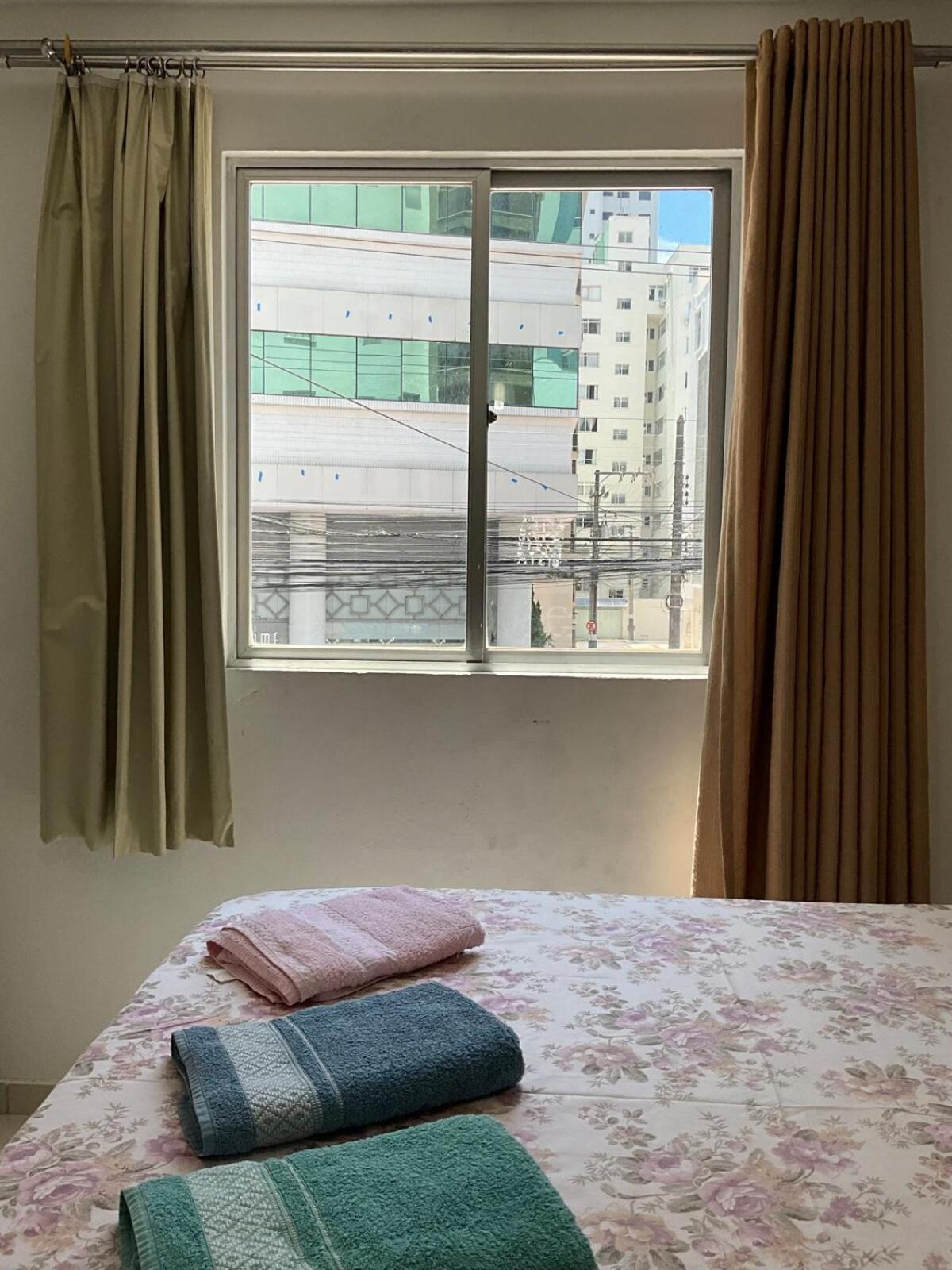 Apartamento Amplo Perto Da Centro Sc *